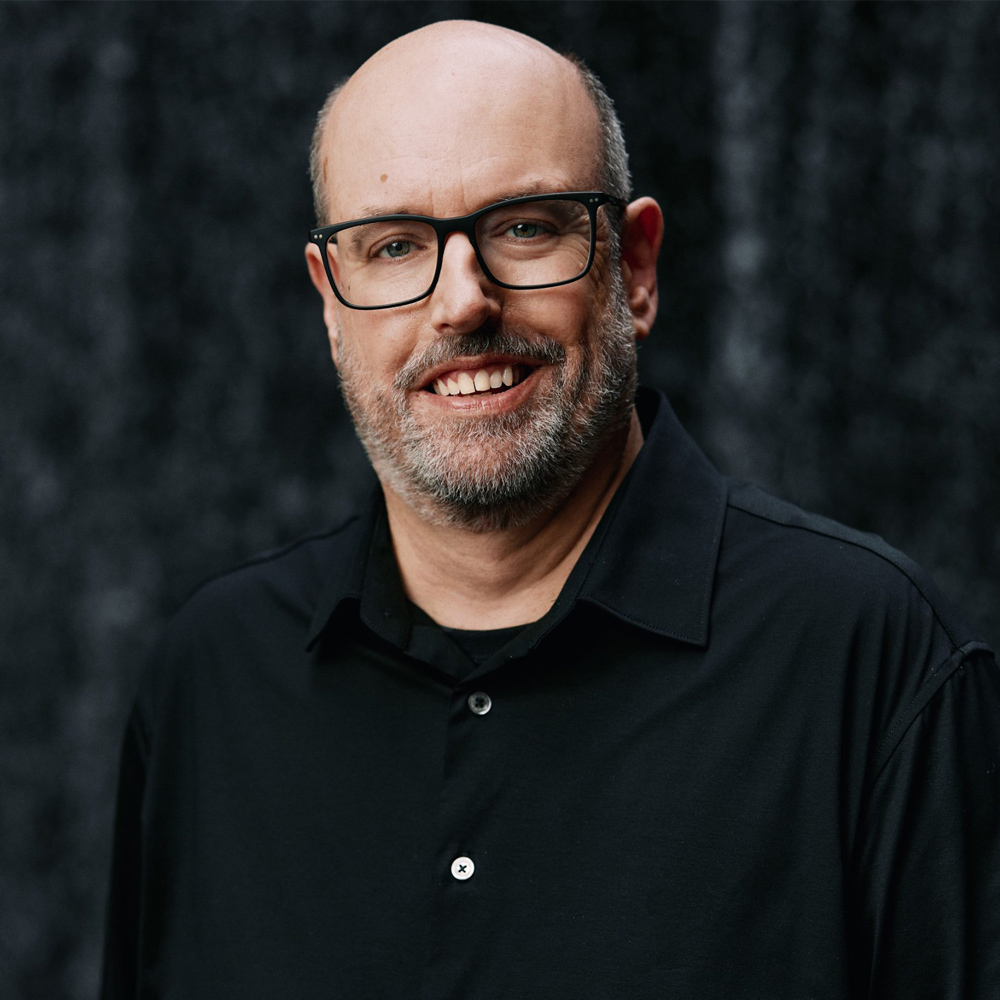 Photo of Christopher Ashley